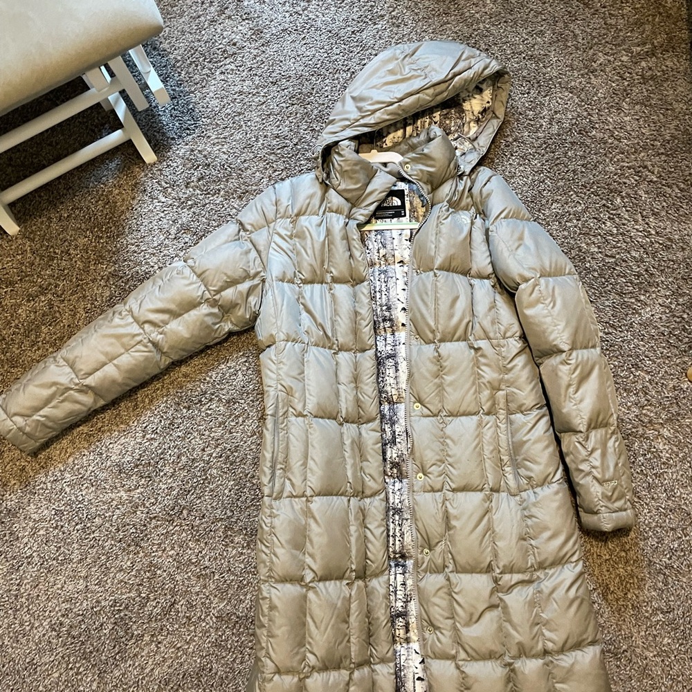 The North Face Women’s Metropolis Parka